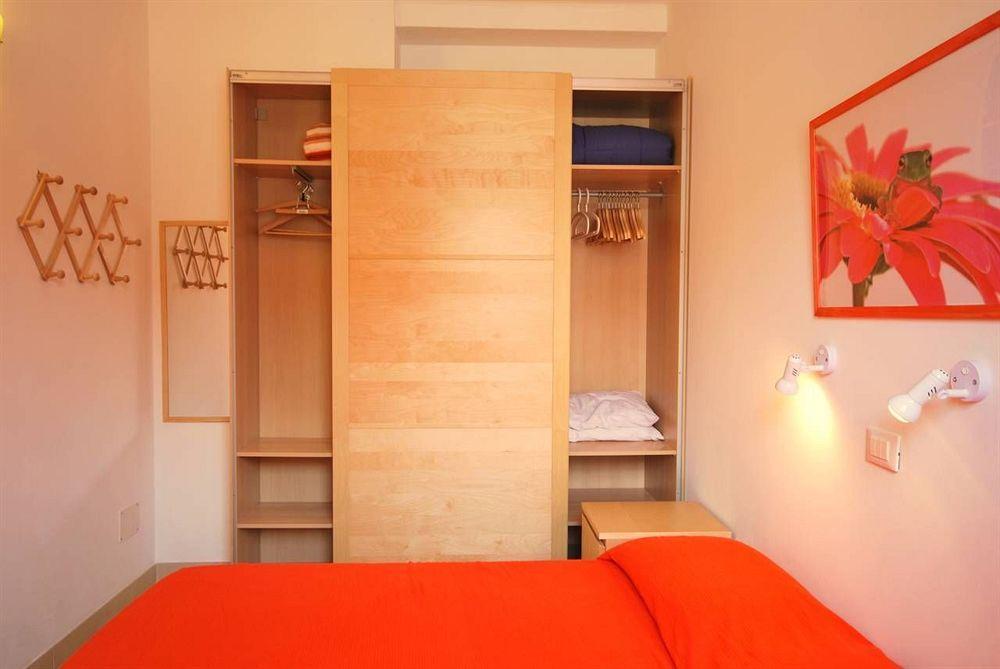 Apart-hotel Glicini 2*